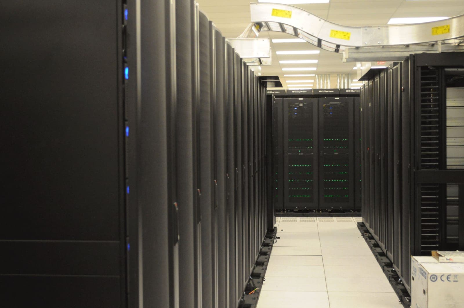 Ataques contra centros de datos de Amazon causan pérdidas permanentes