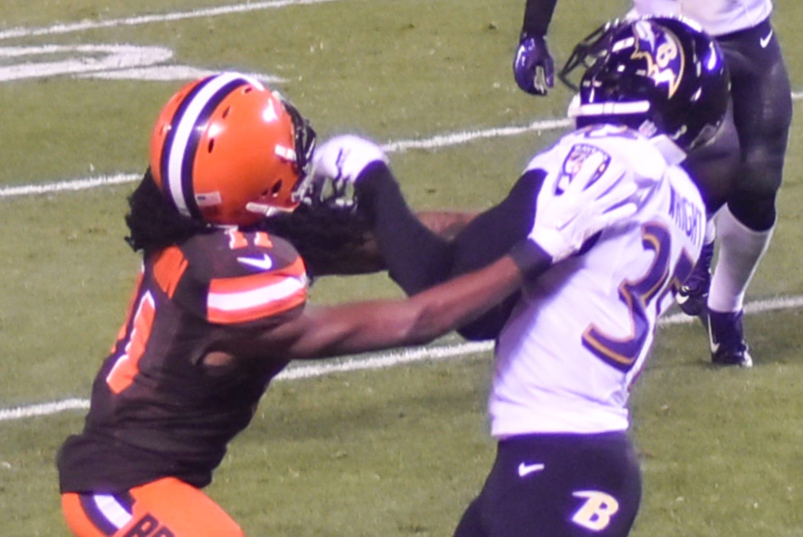 Los Browns remontan ante los Ravens y lideran la AFC Norte