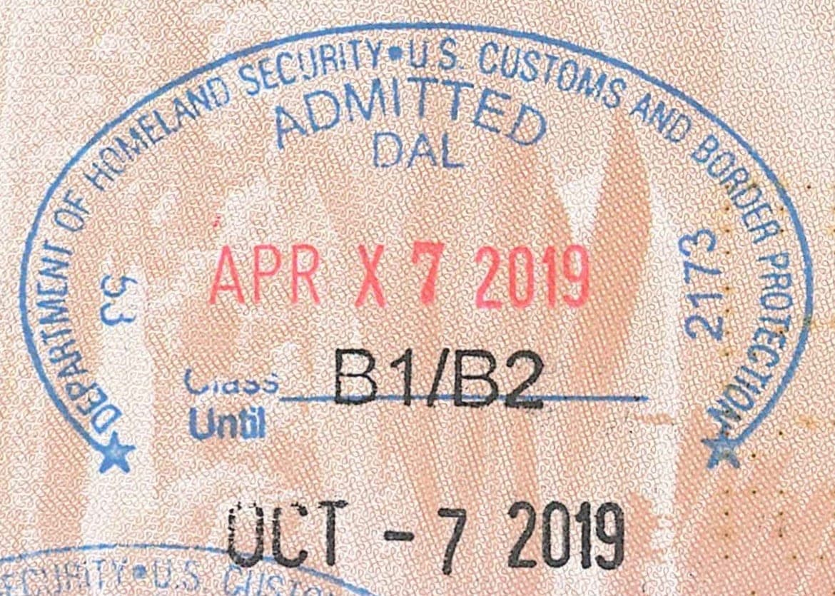 Estados Unidos deja atrás los sellos del pasaporte