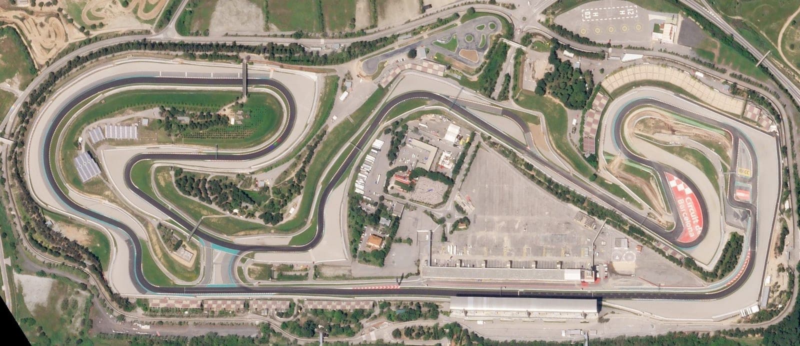 McLaren y Mercedes marcan el ritmo en Barcelona