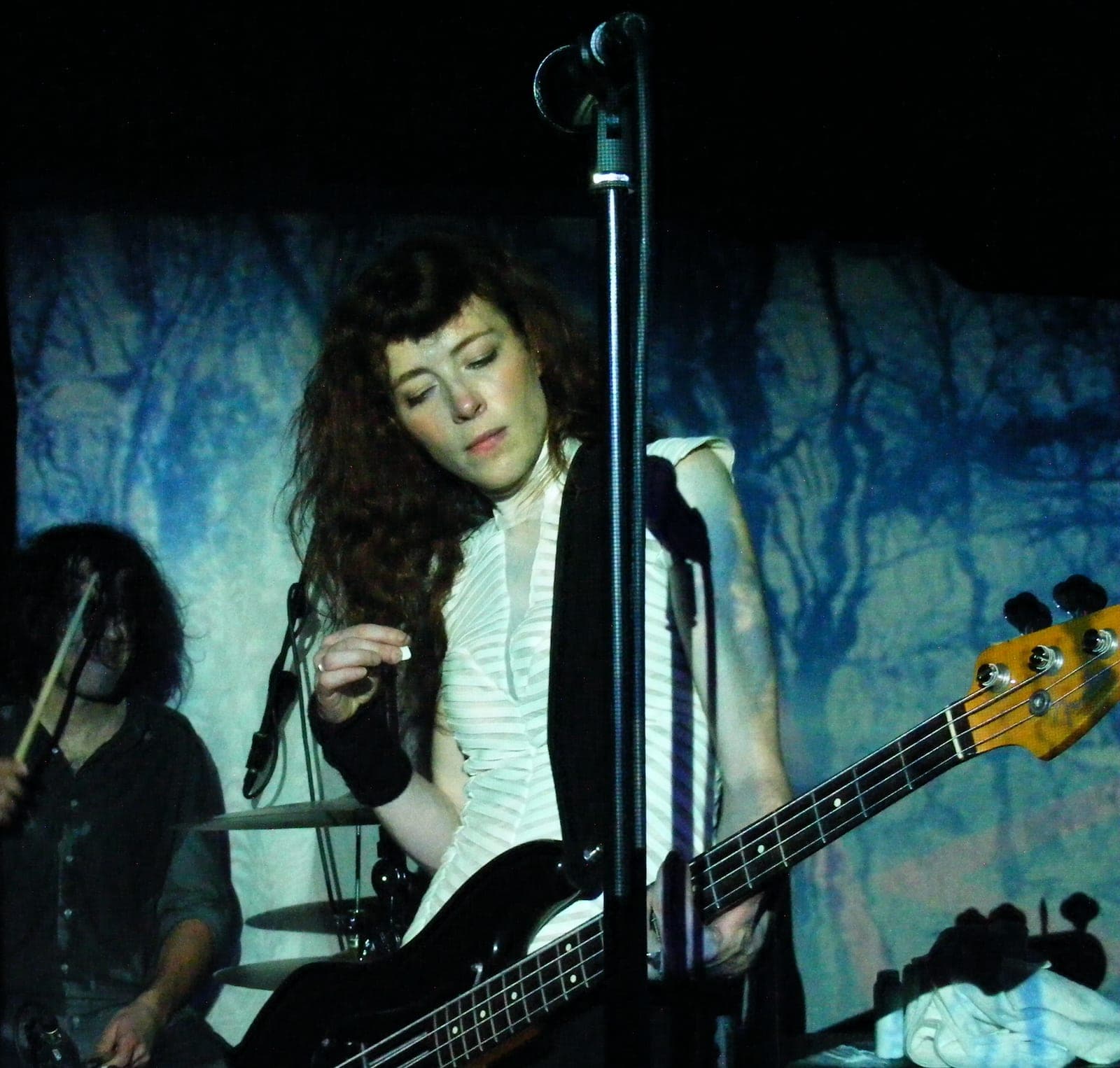 Melissa Auf der Maur vuelve con música nueva tras 16 años