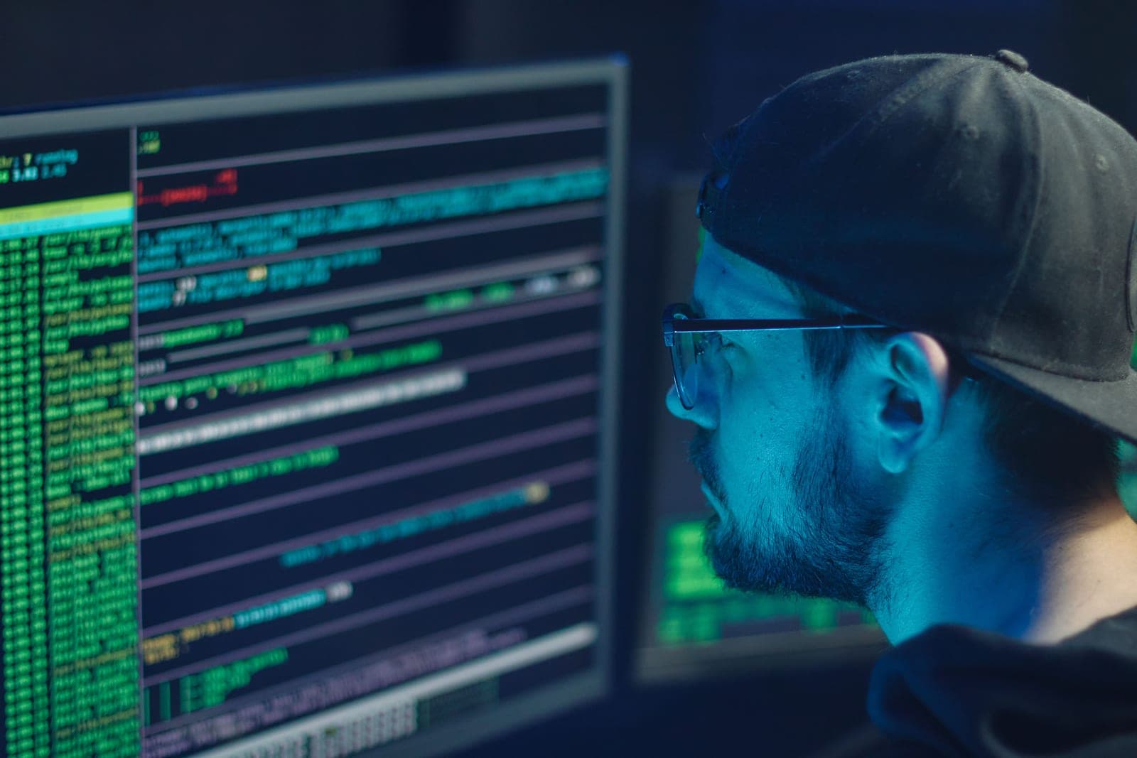 Complementos de JetBrains robaron claves de API de inteligencia artificial