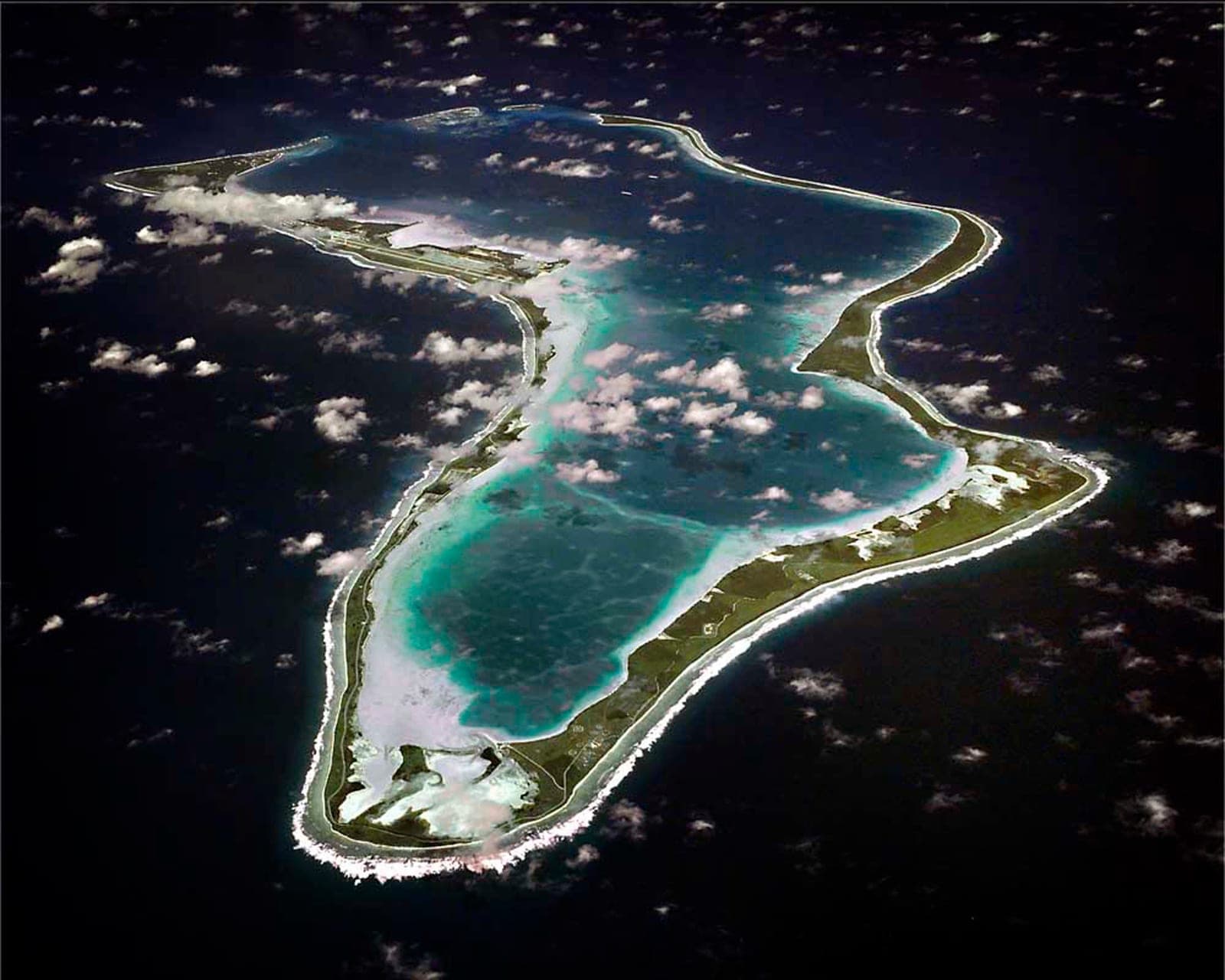 Reino Unido revisará el acuerdo sobre las islas Chagos
