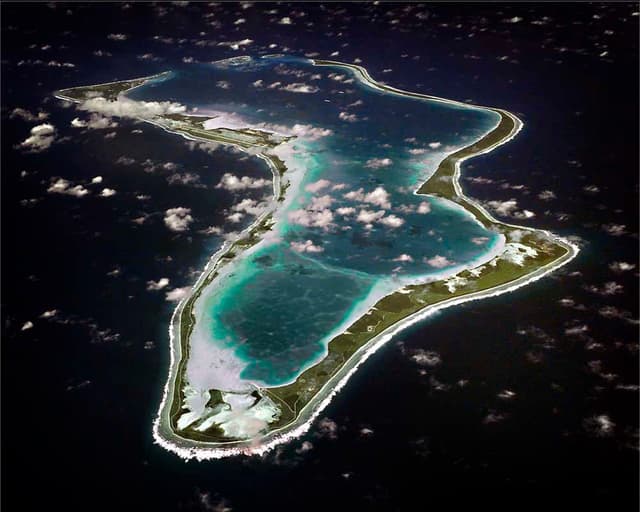 Reino Unido revisará el acuerdo sobre las islas Chagos