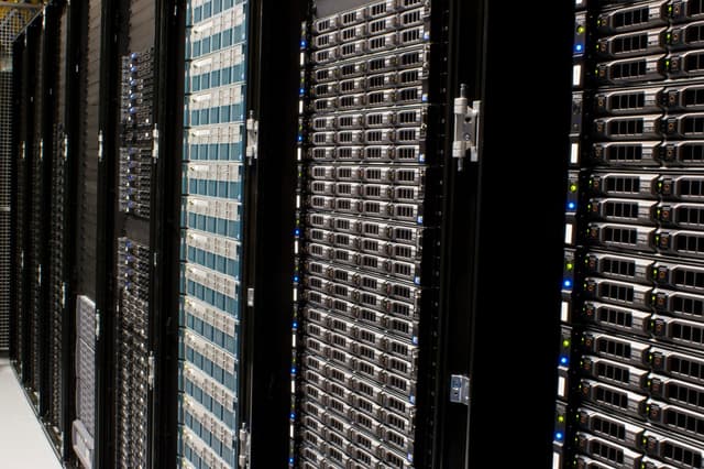 SonicWall pide actualizar varios equipos SMA1000 por ataques activos