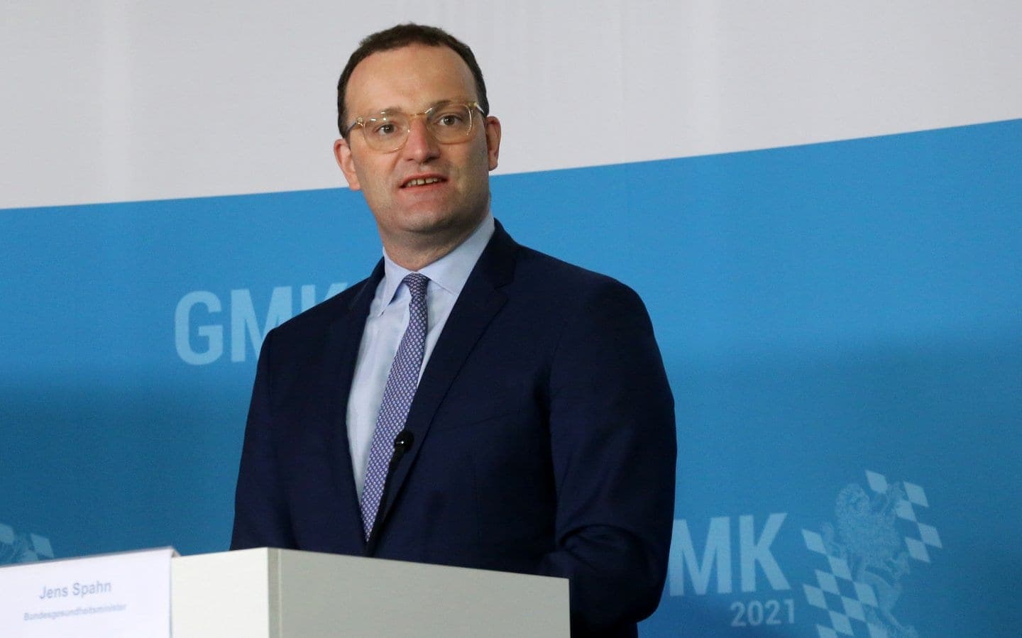 Jens Spahn dimite por la polémica de la gestación subrogada