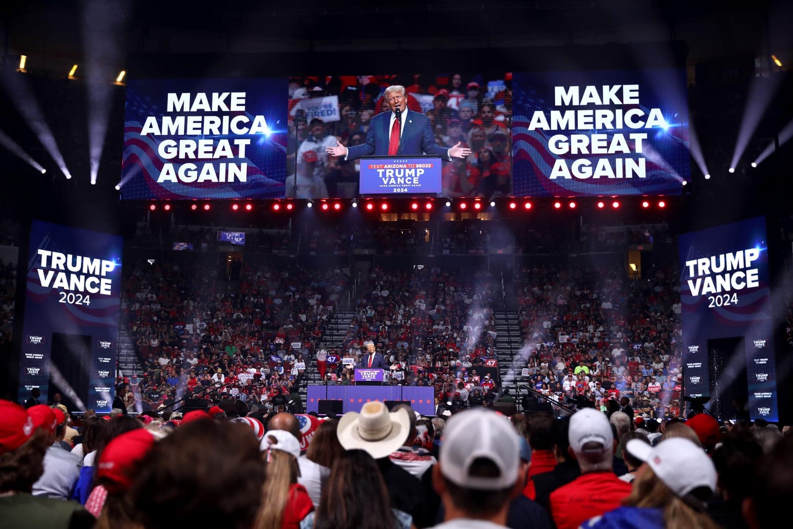 Los mítines de Trump inquietan a los republicanos antes de las elecciones